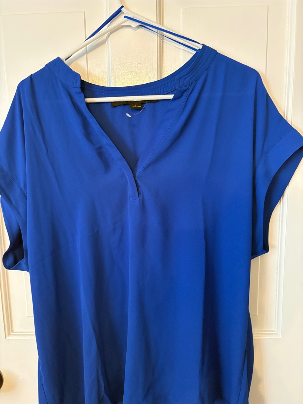 Cynthia Steffe Royal Blue Short Sleeve V-Neck Blouse